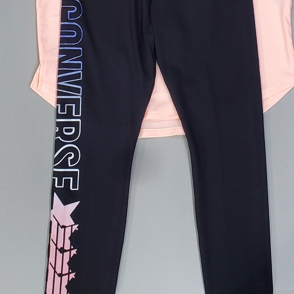 🆕️ Under Armour Tee & Converse Leggings - Picture 6 of 6